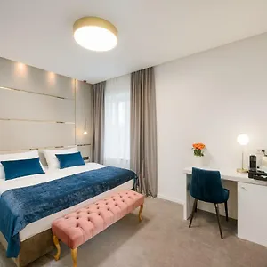 Pensión Flos Luxury, Split